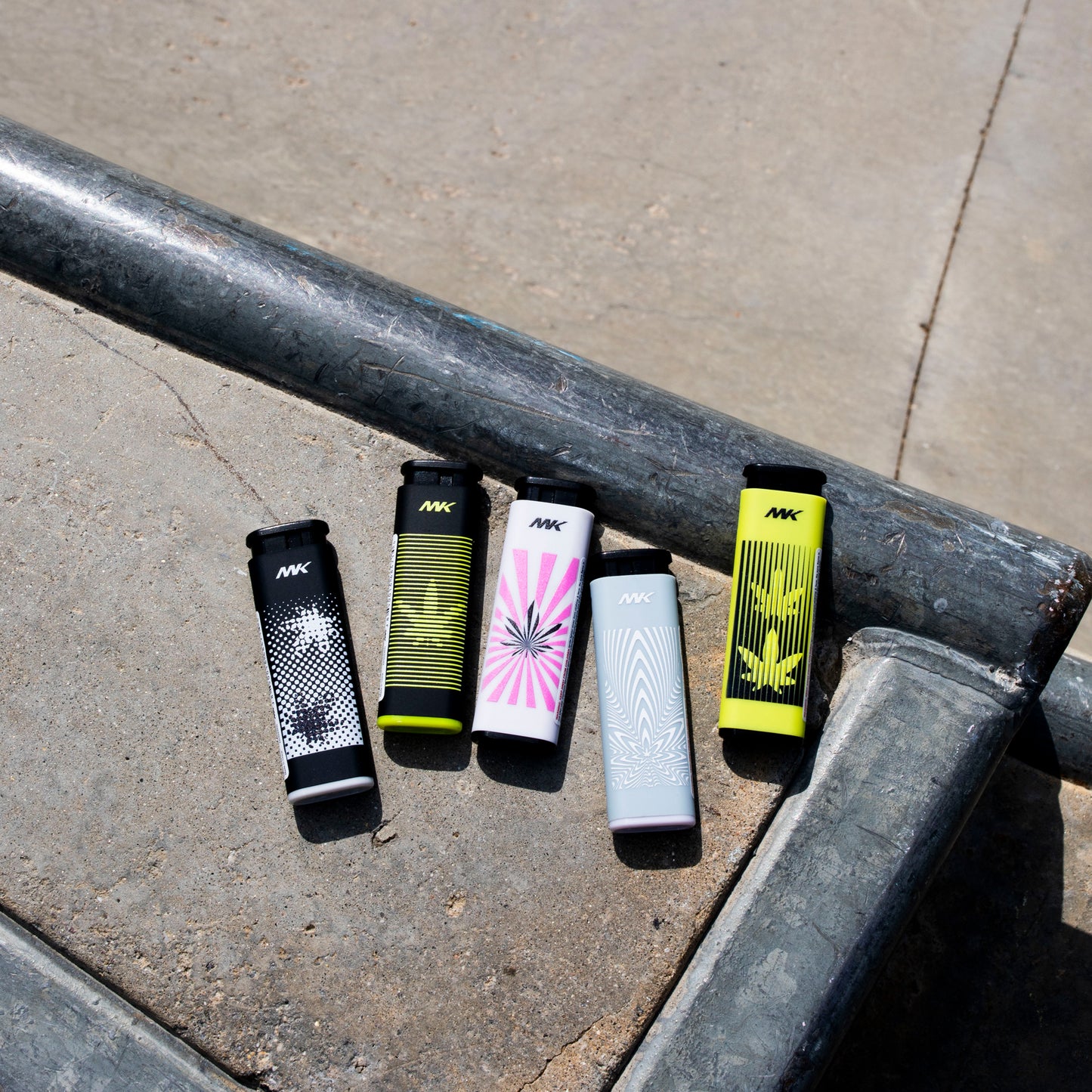 MK Lighter Jet Series, Windproof Flame, Pocket Lighters (Leaf Set-5pcs)